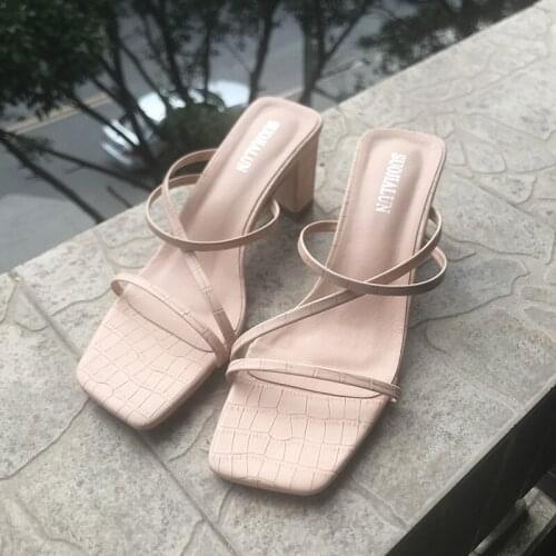 For Summer new hot-selling womens high-heeled sandals simple and versatile thick-heeled crocodile pattern square toe sandals