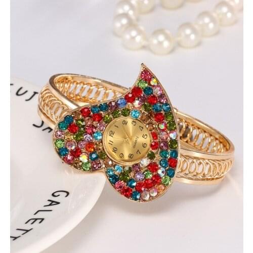 Luxury Womens Bracelet Watches Gold Ladies Dress Quartz Wristwatches relogio feminino Heart-shaped reloj mujer Crystal Clock