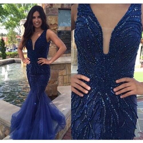 2020 Fashionable Mermaid Prom Dresses Navy Blue Tulle Deep V Neck With Beaded Evening Dresses Prom Gowns Vestidos De Formatura