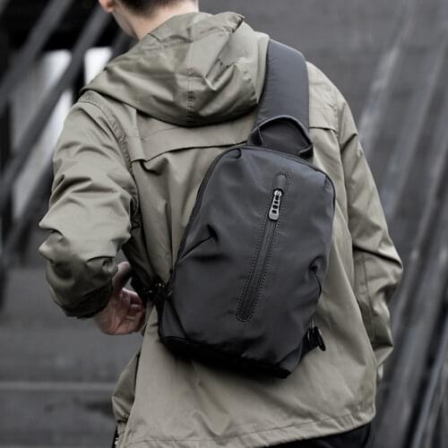 MOYYI Male Shoulder Bags Casual Crossbody Bags Men Anti Theft Chest Bag School Summer Short Trip Messengers Bag Sling Chest Bag
