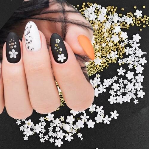 1Bag Mixed White Flower&Bead Nail Art Decoration Accessories 6MM 3D White Flowers&Metal Beads DIY Nail Chamrs Decorations