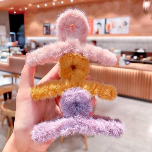 1pc Hair Clips Claw Retro Fashion Decorative Hair Clip Plush Winter Grab Clip For Women Girls Elegant Hairpins Hair Accessories