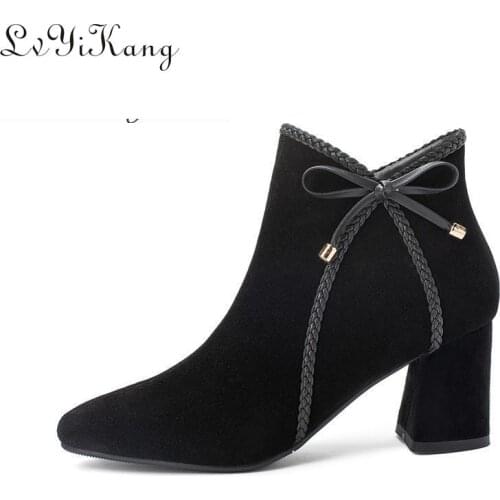 2019 Classical New Side Zip Ankle Women Boots Street Outdoor Style Girl 6.5cm High Heel Boots Fashion Women Shoes Fringe 1 Boots
