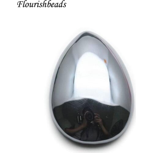 Popular Big Size Expensive Metal Titanium Hertz Water Drop Shape Pendant Fashion Jewelry Necklace Makings 30x20mm