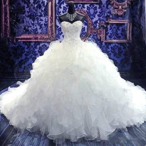 2020 Luxury Beaded Embroidery Ball Gown Wedding Dresses Princess Corset Sweetheart Organza Ruffles Cathedral Train Bridal Dress