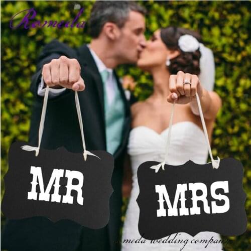 Free Shipping DIY Black Mr Mrs Paper Board+Ribbon Sign Photo Booth Props Wedding decoration Party Favor