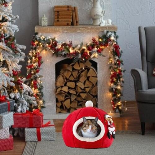 Cute Pet Bed Cat House Christmas Pet House Winter Warm Dog Cat Sleeping Bag Cat Basket Creative Nest Kitten Cave Pet Supplies