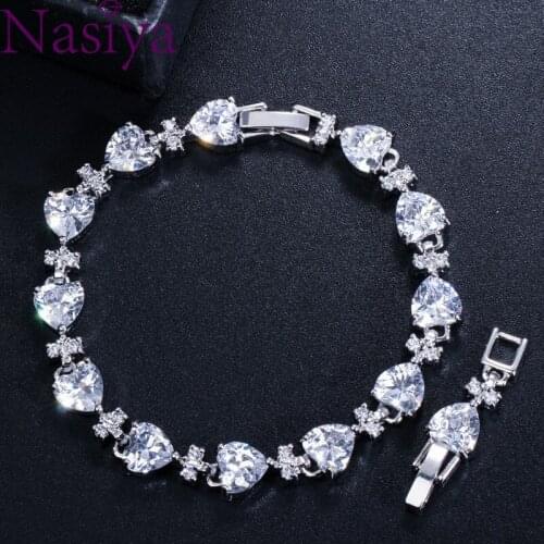 New Fashion Sweet Style Bracelets for Women Ladies Heart Shape AAA Zircon Chic Elegant Bracelets Gifts Bracelet Femme