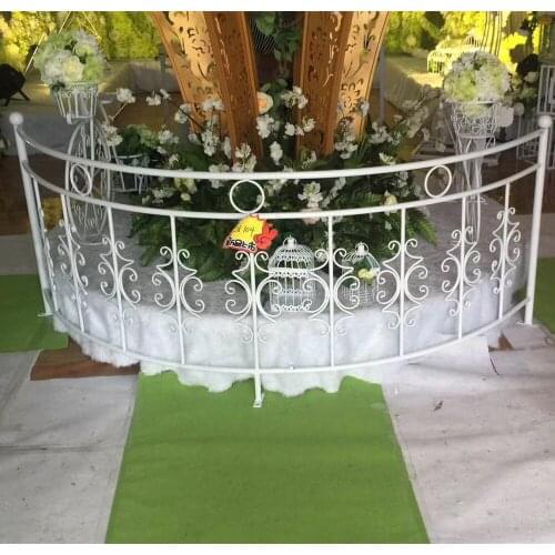 Semicircular arc guardrail fence wedding reception area gift decoration fence wedding stage decoration fence