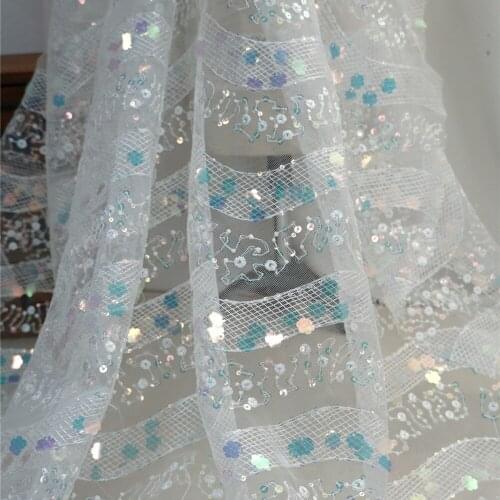 2020 Latest Gorgeous Flowers Pattern Sequins Tulle Shining Wave Pattern Embroidery Lace Fabric Evening Dress Bridal Gown Fabric