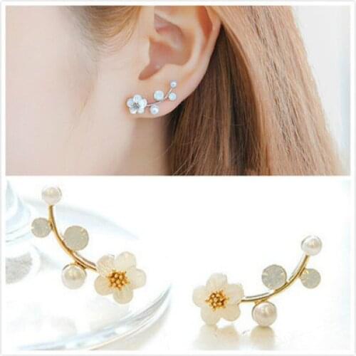 2020INS Wind Shell Earrings Shell Flower Pearl Earrings Simple Branch Earrings Earrings Women