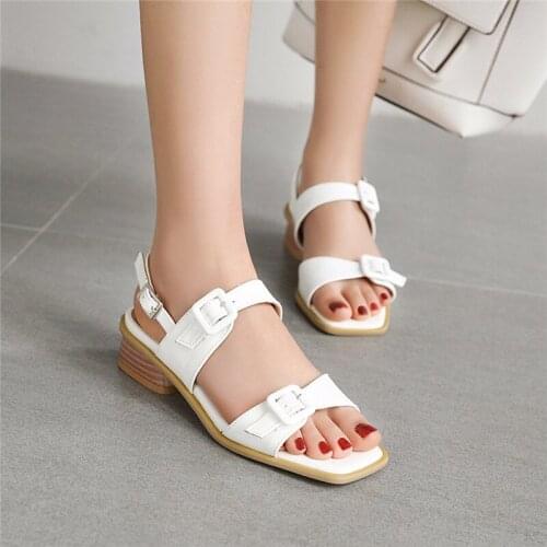 2021 New Lace Up High Heels Sandal Buckle Pather Leatherwomen Pupms Classic Casual Summer Party Office Lady Shoes Woman