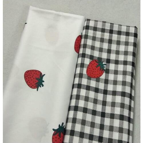 100% Cotton viaPhil Fresh Black Check Strawberry Printed Fabric Vegetable Fabric Patchwork Cloth Dress Home Decor