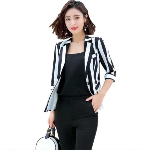 Plus Size Summer Stripe Blazer Women Suit New 2021 Spring Blazers Women Short Sleeve Suits Short Slim Coat Female Jacket