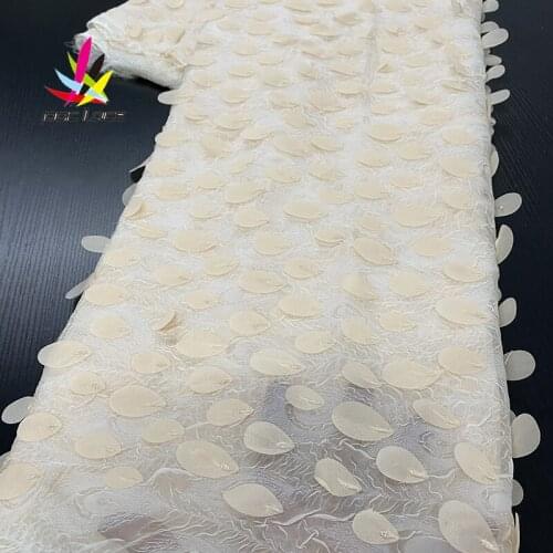 2020 3D Flower Lace Material White Color Lace High Quality French Tulle Mesh Lace Fabrics for Wedding Party Dress