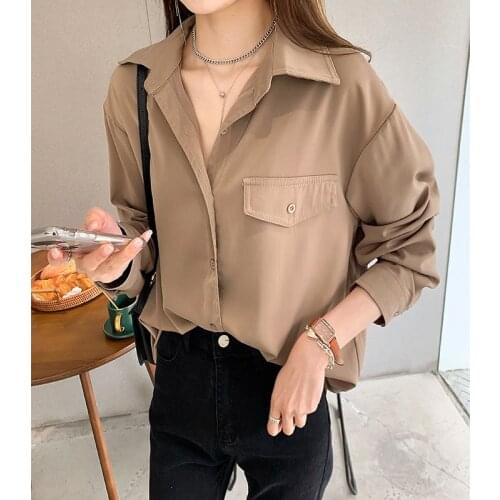 White shirt womens early spring 2021 new design sense niche tops loose stacking workplace temperament shirt bottoming shirt