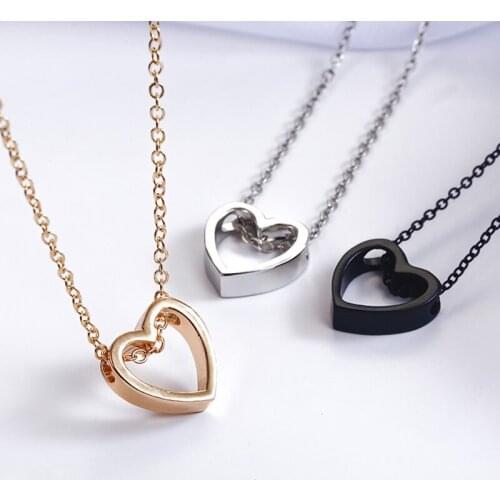 Fashion Simple Black Hollow Out Heart Shaped Pendant Necklace Gold Silver Gold Color Chain Necklace Romantic Jewelry
