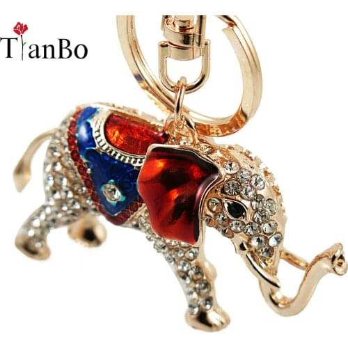 Lovely 3D Auspicious Crystal Elephant Keychain Bag Pendant Car Keys Holder Keyring Key Chain