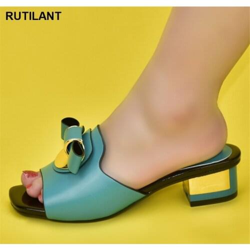 Special Design Italian Women Shoes with Platform Shinning Ctystal Square Heels Slipper for Wedding Luxery Shoes Women Slip On