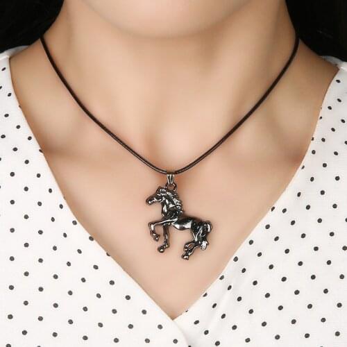 Vintage Horse Pendant Leather Necklace Fashion Stainless Steel Horse Pendant Chain Necklace Men Women Jewelry Accessories