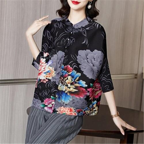 Rosbinna Women's T-shirts With Print