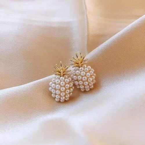 Fashion creative metal imitation pearl pineapple stud earrings womens creative popular campus jewelry accessories