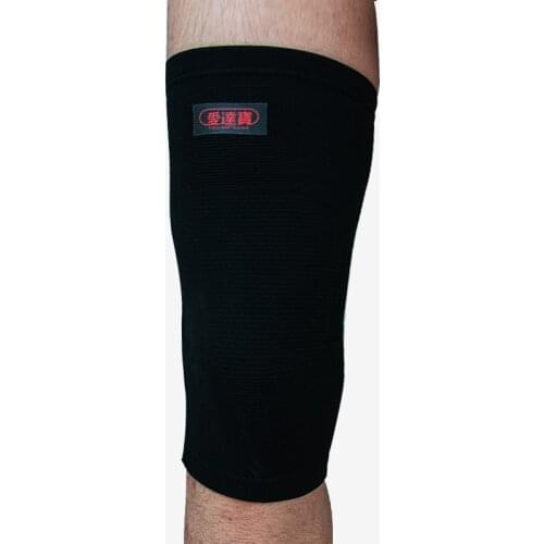 1PC Sports Knee Pad Men Pressurized Elastic Knee Pads Support Fitness Gear Basketball Volleyball Brace Protector