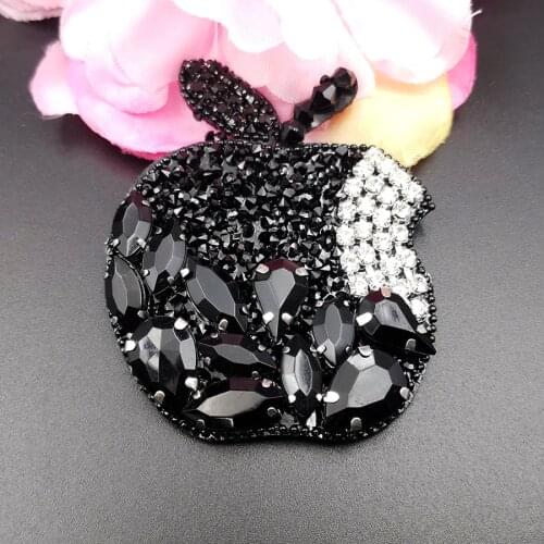 Patches for clothing fashion Handmade Crystal Glass Beaded Apple Patch Sticker T-shirt Hat Clothing Decoration Black Patch