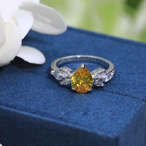 Fashion New Yellow Ring Womens Marriage S925 Full Body Sterling Silver Shiny Couples Sweet Romance Web Celebrity Jewelry 2022