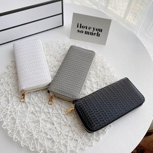 New style womens wallet mid-length zipper clutch bag European style fashion leather woven wallet lady card holder wallet