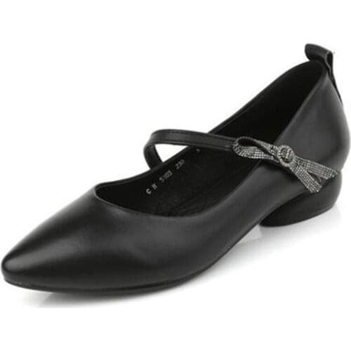 Hot 2020 New Spring Rhinestone Genuine Leather Pointed Shoes Fashion Elegant Non-slip Wear Low-heel Shoes Large Size Women Shoes