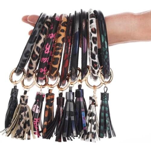 Tassel Bangle Leopard Keychain Bracelets Keyring Leather O Wristlet Bracelet Circle Key Ring Holder Girls Gift SN3336