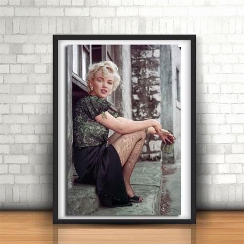Marilynes Monroes Wallpaper Wall Art Canvas Poster And Print Canvas Painting Decorative Picture Artwork For Living Room Decor
