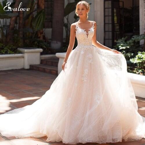 EVALOVE Gorgeous Appliques Beading Sparkly Lace A-Line Wedding Dress Elegant Scoop Neck Buttons Customized Vintage Bridal Gown