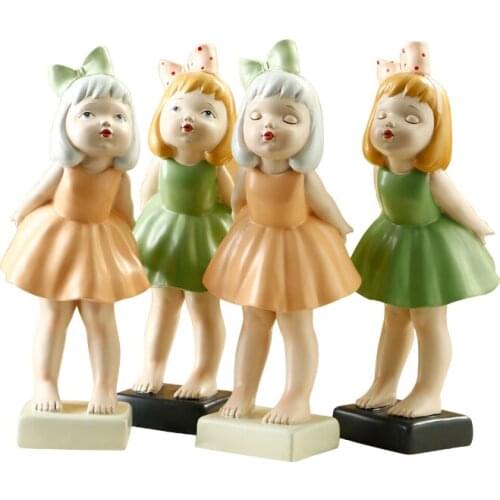 Nordic Resin Statue Fresh and Cute Girl Sculpture Home Decor Decorative Figures Living Room Desktop Decoration Childrens Gift