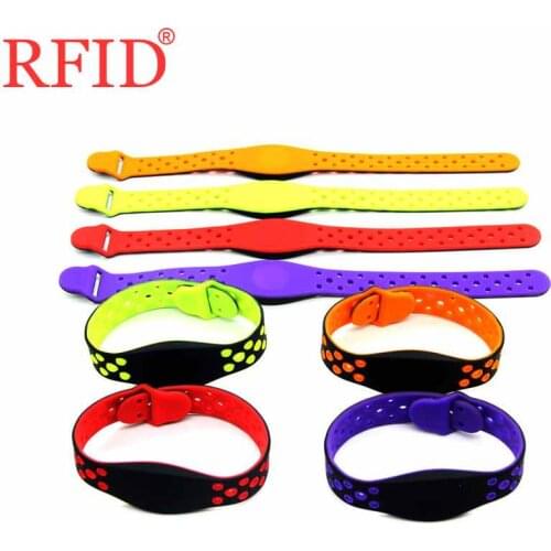 ID 125khz EM4100 TK4100 Read Only Adjustable Silicone Waterproof RFID Wristband Keyfobs Tag Token Band Many color Select 1pcs