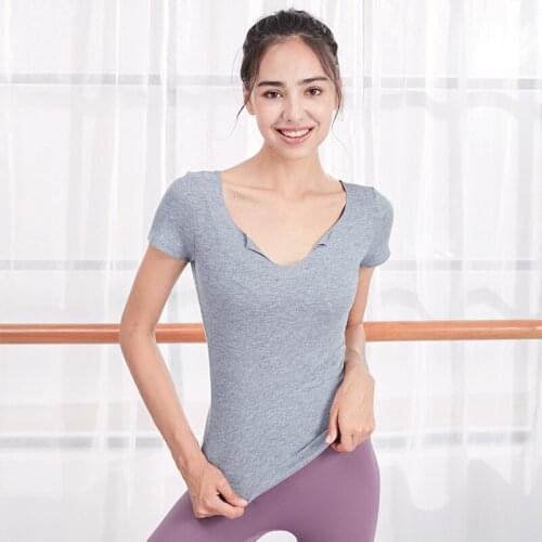 Breathable Yoga Shirts Quick Dry Short Sleeved Mesh Running Soft T-shirt Exercise Sportswear Loose Fitness Sport Slim Tees Top