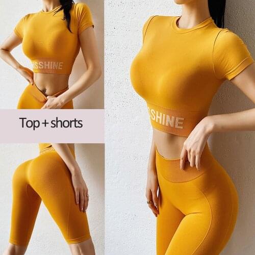 New 2PCS Sportswear Suit Cropped Pants Yoga Set Top Tight-fitting High-waist Leggings Running Fitness Seamless Shirts Clothes