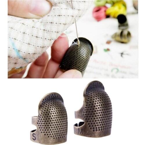 Retro Handworking Sewing Thimble Finger Protector Needlework Metal Brass Sewing Thimble Sewing Tools Accessories Freeshiping