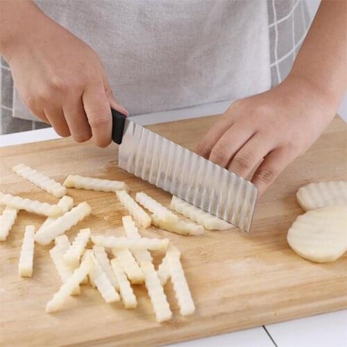 Stainless Steel Potato Chip Slicer Dough Vegetable Fruit Crinkle Wavy Slicer Knife Potato Cutter Chopper French Fry Maker