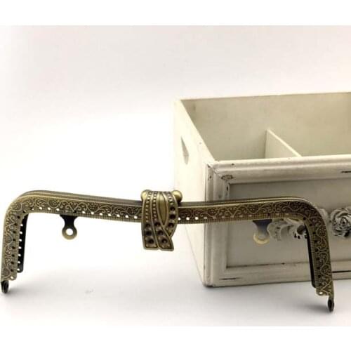 Fashion buckle peacock head leaves 20CM Vintage knurling antique brass Metal Purse frame Kiss Clasp DIY accessories Coin Purse