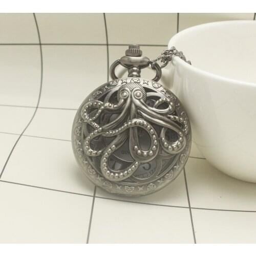 Retro Octopus Hollow Cover Quartz Pocket Watch Bronze Necklace Pendant Handmade Clock Souvenir Gifts for Men Women reloj