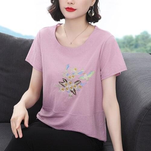 212 Womens T-Shirts Summer Ice-Silk Cool Thin Mature Style Elegant Casual Mom Floral Embroidery Slim Fit Short Sleeve Pink Tees