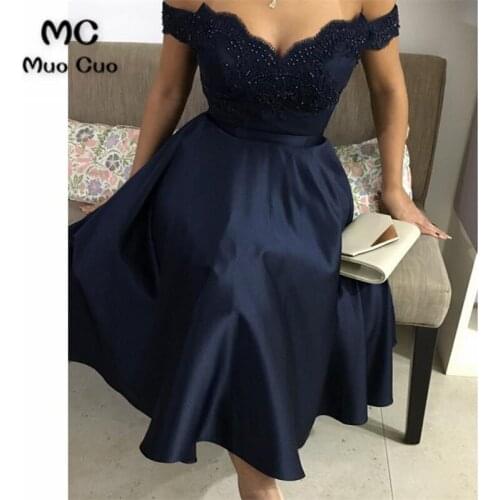 2019 Glamorous Evening Dresses Form Tea Length Dress Featuring Appliques Satin Vestidos de fiesta Formal Evening Dress Short