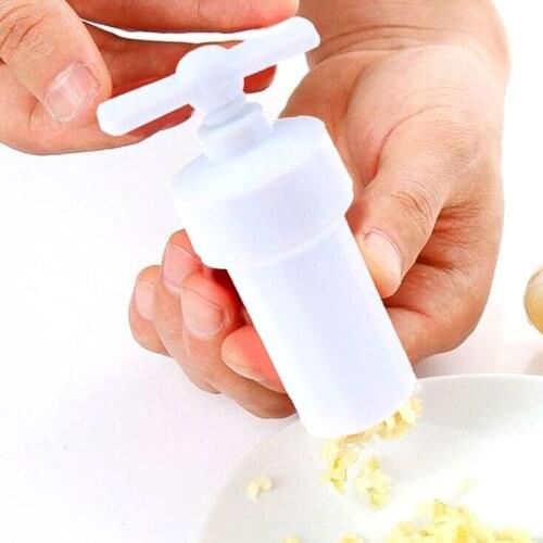 Practical Garlic Crusher, Rotational Garlic Crush Apparatus, Easy Simple Kitchen Tool, High Quality PVC Garlic Flavor Tool