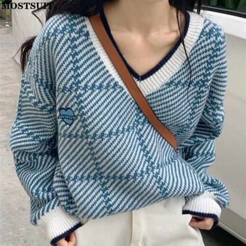 Plaid Knitted Pullover Sweater Women 2021 Autumn Winter Full Sleeve V-neck Heart Embroidered Jumpers Loose Elegant Female Tops