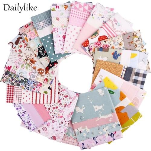Dailylike 4Pcs Cotton Fabric Sewing Quilting Fabrics Printed Cloth Quilting Fabric Patchwork Needlework Cartoon fabric 19*25cm