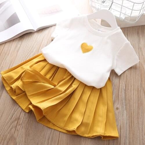 Summer New ChildrenS Clothes Girls Clothing Set Cute Love Short Sleeve Top + Pleated Skirt 2 Piece Set
