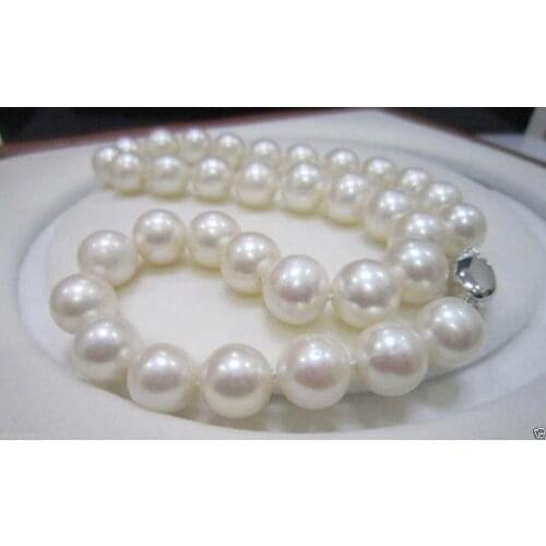 Free shipping 10-11mm Natural White SOUTH SEA Pearls Necklace 18"