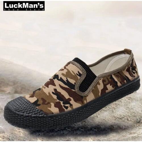 LuckMan Classic Camouflage Work Casual Shoes Men Slip-On None Slip Men Shoes Comfortable Light Fashion Working Shoes for Man
